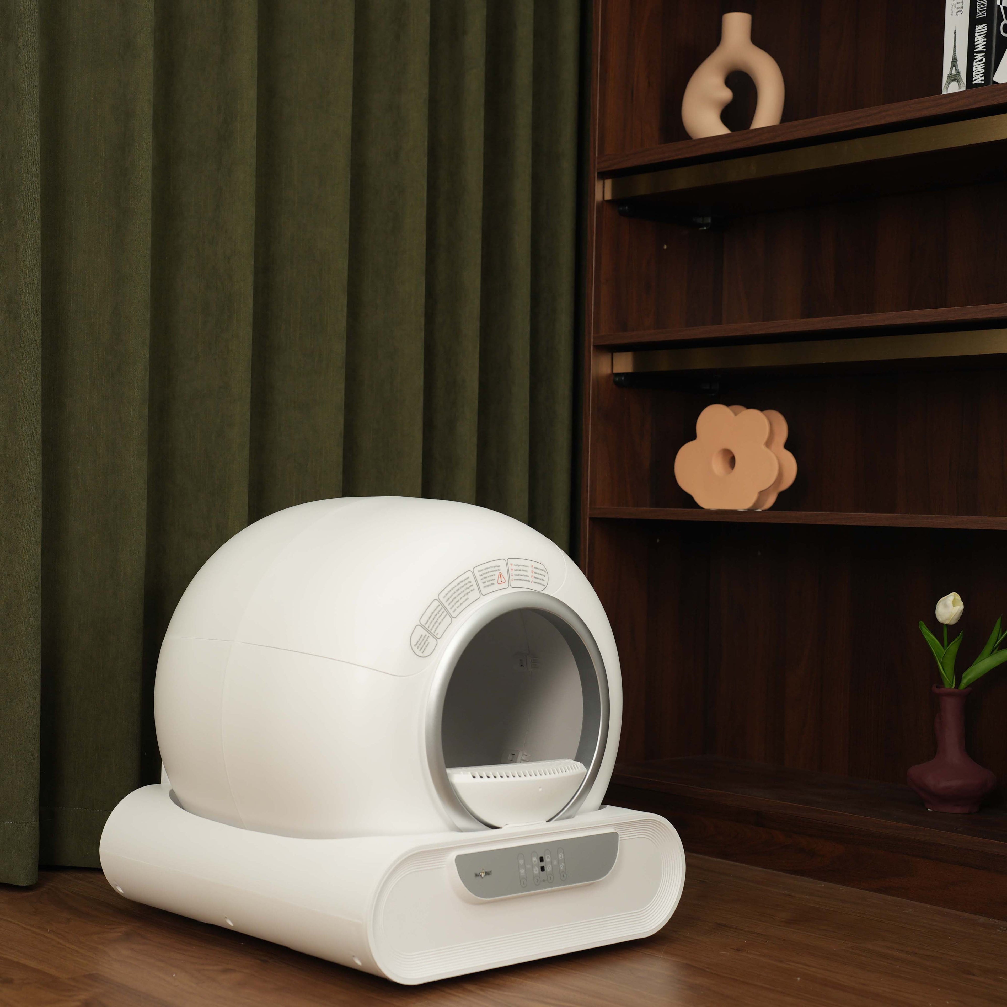 Smart Self-Cleaning Litter Box with cover